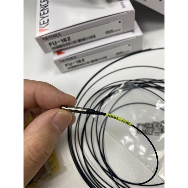 KEYENCE超小型數(shù)字激光傳感器放大器單元LV-N10